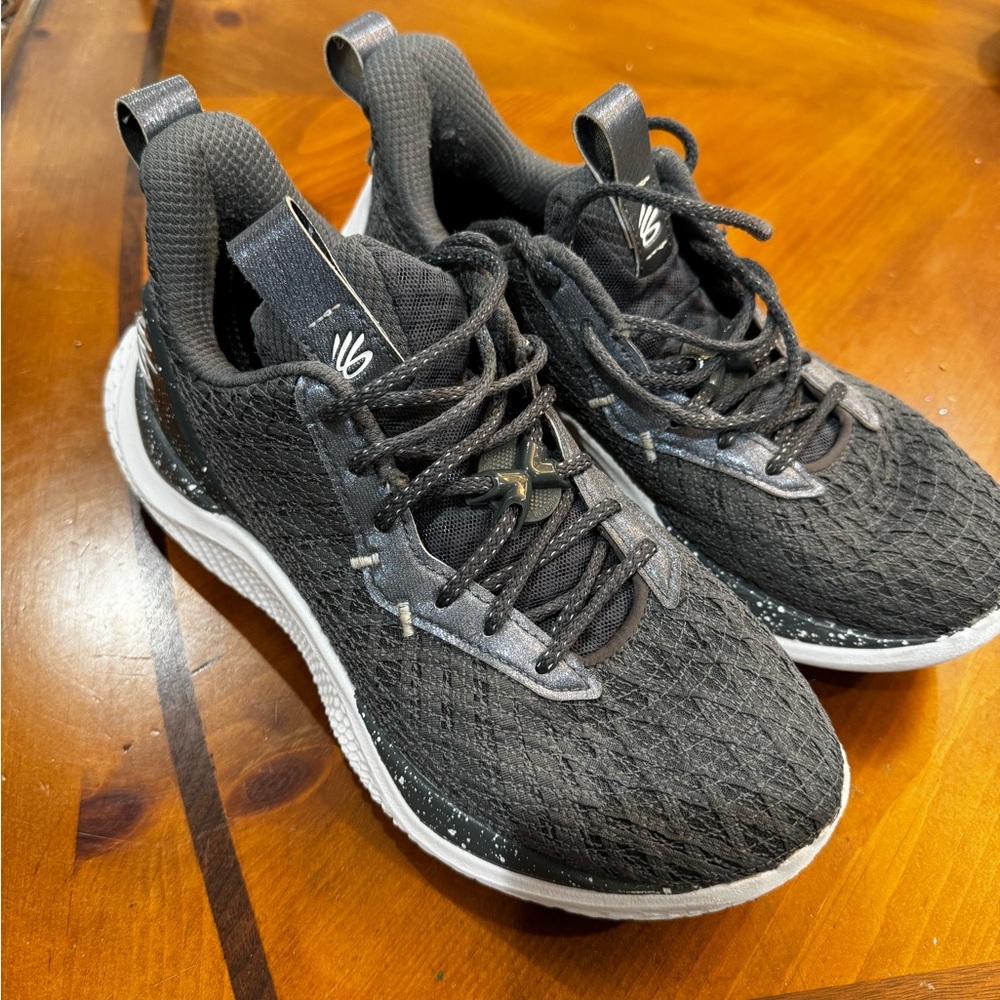 Curry Free Flo Gray basketball Under Armour Shoes